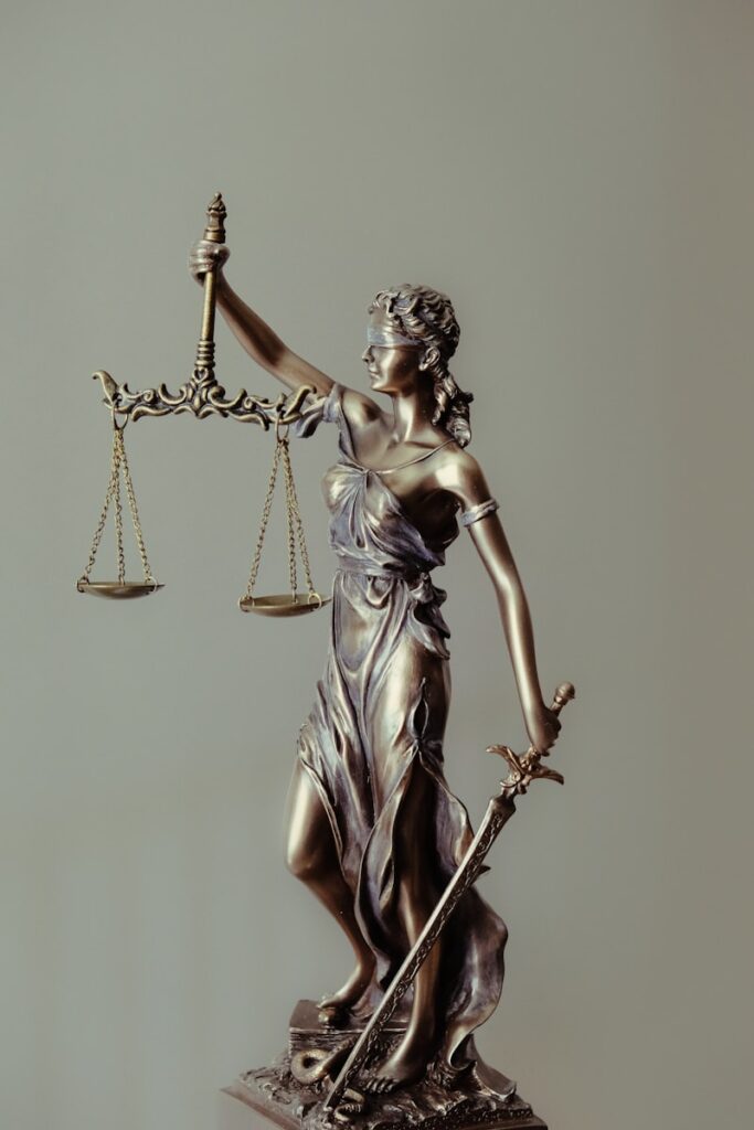 naruszenie nietykalności cielesnej wyroki